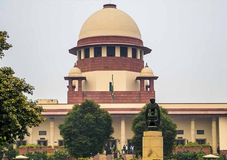 सुप्रीम कोर्ट का बड़ा फैसला!, शिक्षकों को सेवा में बने रहने या पदोन्नति के लिए TET पास करना अनिवार्य