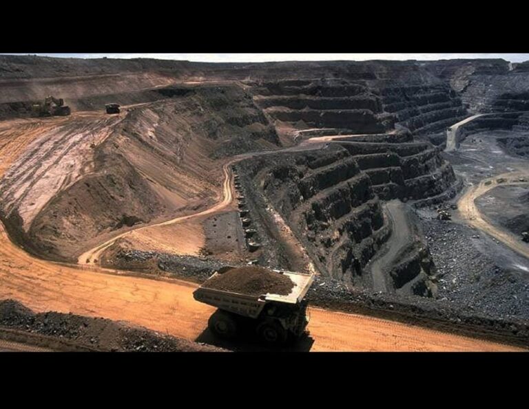 पूर्व विधायक की गतिविधियों से कोयला आपूर्ति बाधित, राज्य में बिजली संकट की आशंका