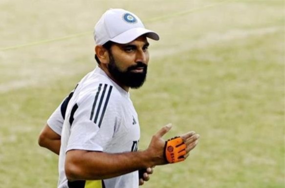 क्रिकेटर मोहम्मद शमी और सांसद-एक्टर देव को भेजा गया समन