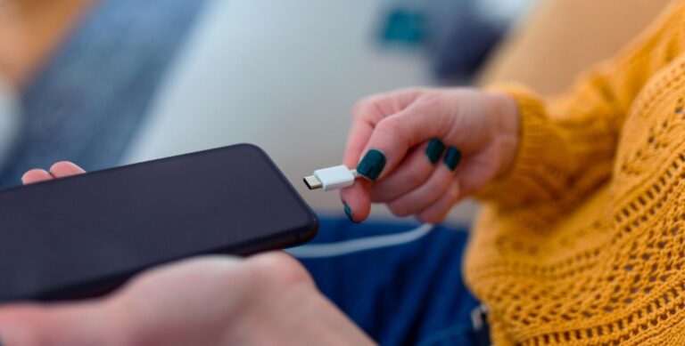 Smartphone's Battery and Performance