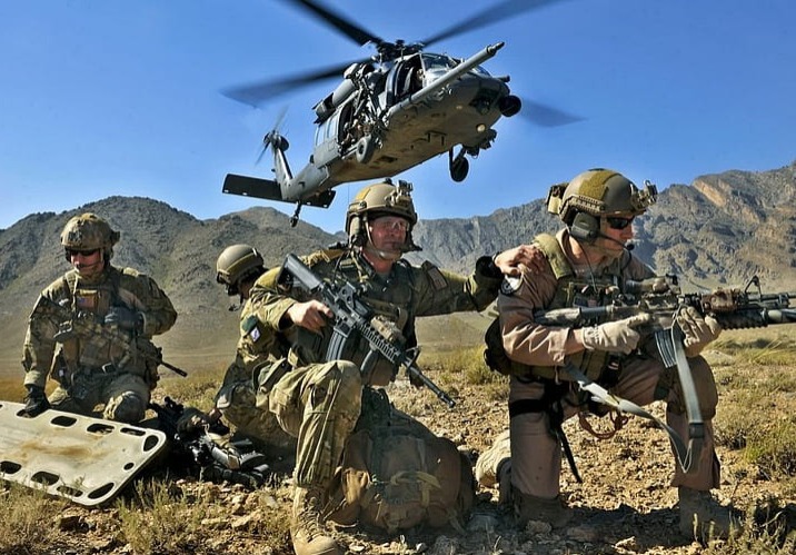 ईरान पर बढ़ा अमेरिकी दबाव, 50 हजार सैनिक तैनात American Army Troop