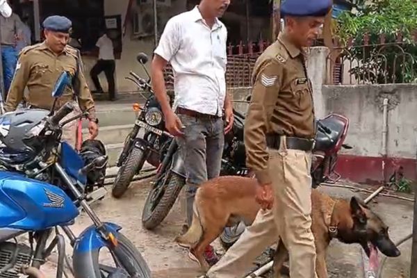 Bomb Threat at Latehar Civil Court