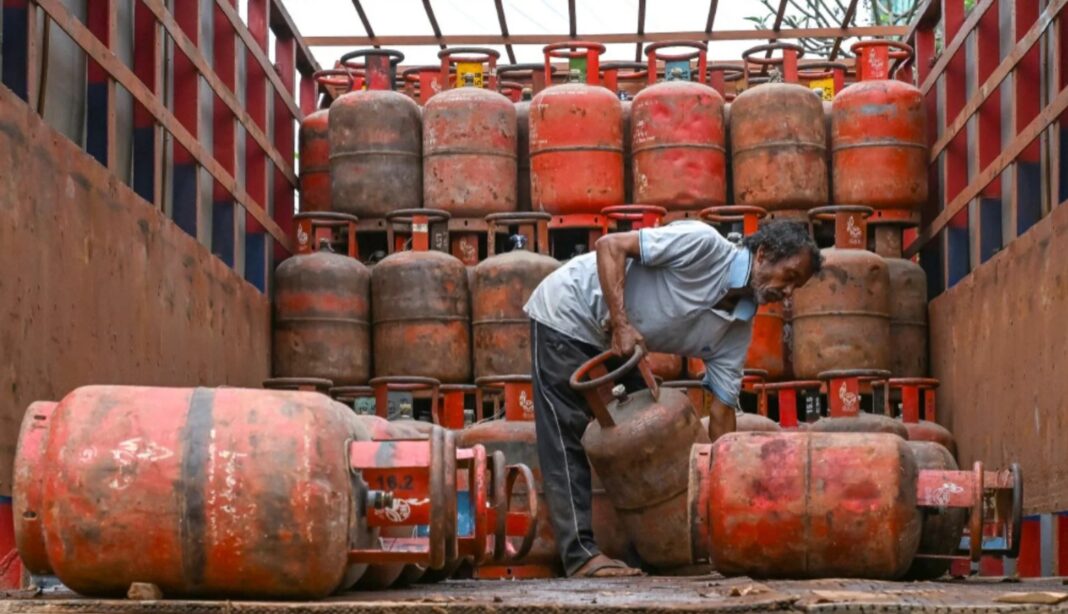 PNG और LPG दोनों कनेक्शन रखने वालों के लिए नया नियम, अब सिलेंडर करना होगा सरेंडर PNG and LPG