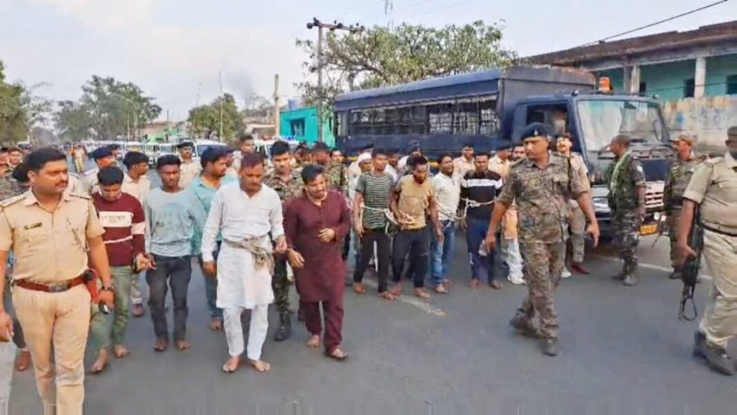 Stone Pelting on Ram Navami procession in Dhanbad