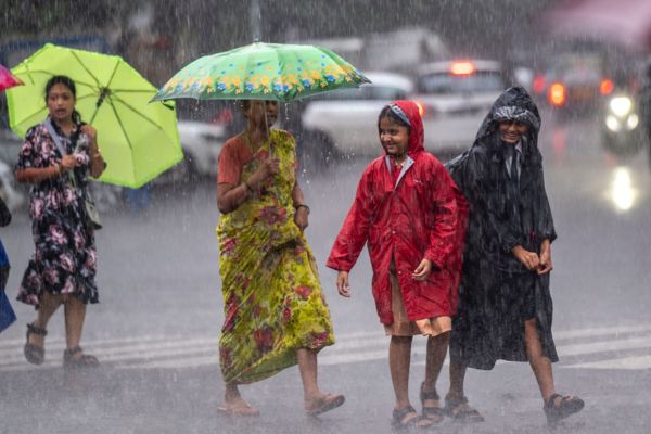 झारखंड में बारिश और तेज हवा का अलर्ट, गर्मी से मिलेगी राहत झारखंड