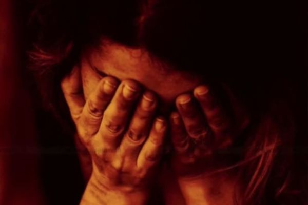 रांची से शर्मनाक घटना : महिला के साथ मारपीट, सार्वजनिक रूप से किया अपमान महिला