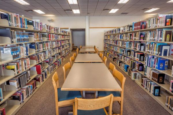 झारखंड के जिलों में बनेगी 800 सीटों वाली एसी लाइब्रेरी, प्रतियोगी छात्रों को मिलेगी आधुनिक सुविधा झारखंड