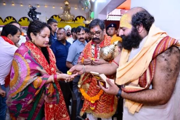 रामनवमी पर तपोवन मंदिर पहुंचे सीएम, पूजा कर राज्य की खुशहाली की कामना सीएम