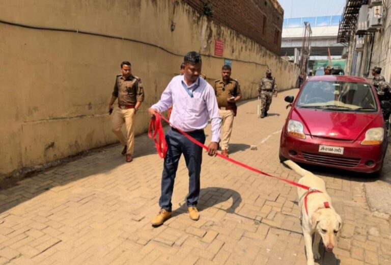 रांची में फिर बम से उड़ाने की धमकी, पासपोर्ट ऑफिस को लेकर मचा हड़कंप