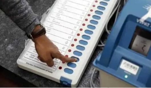 Allegation of pasting tape on BJP's button in EVM