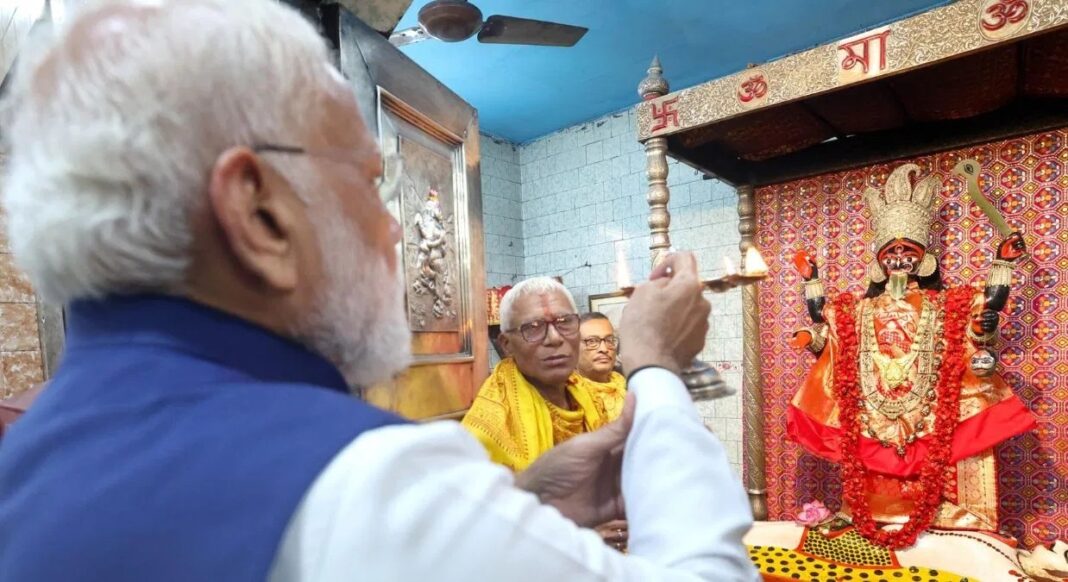 PM Modi's 'Temple Politics' in Bengal