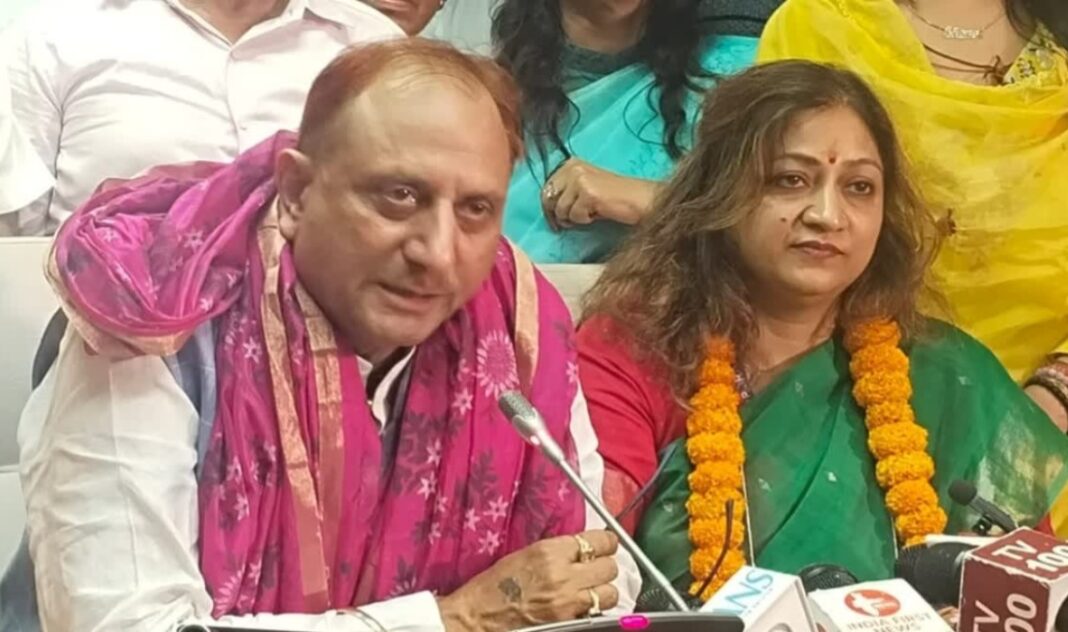 Pravesh Wahi became mayor and Monica Pant became deputy mayor.