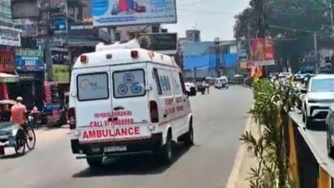 सारंडा मुठभेड़ में घायल CRPF जवानों को एयर एंबुलेंस से दिल्ली भेजा गया, ग्रीन कॉरिडोर बना Saranda encounter Jharkhand