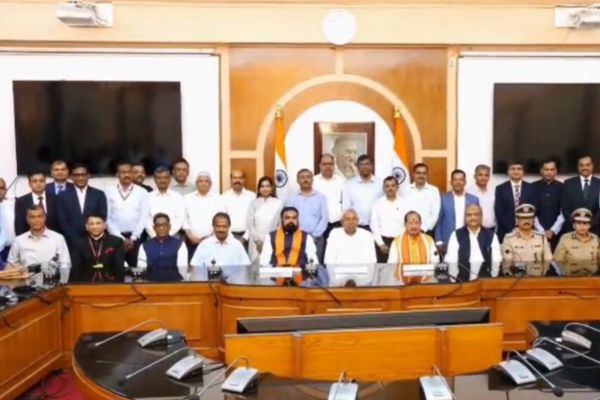 नीतीश कुमार ने सीएम पद से दिया इस्तीफा नीतीश