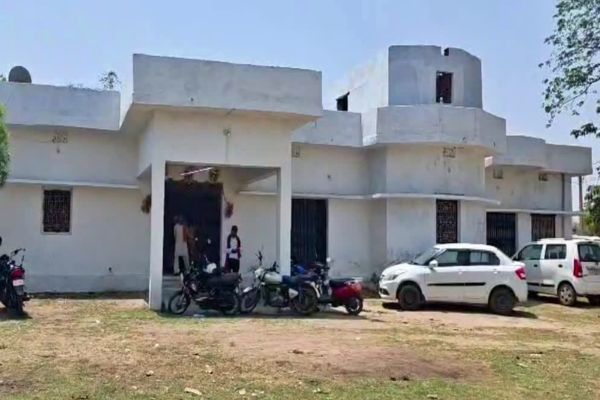 MLA सत्येंद्रनाथ तिवारी के घर चोरी, नकद और गहने ले उड़े चोर सत्येंद्रनाथ