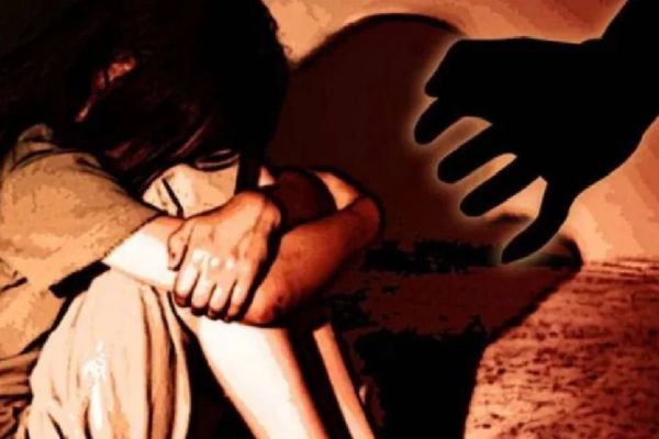 हजारीबाग के सरकारी स्कूल में प्राचार्य पर छेड़छाड़ का आरोप, छात्राओं ने दर्ज कराई शिकायत प्राचार्य