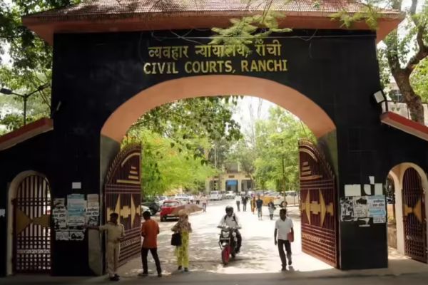 रांची समेत तीन जिलों के कोर्ट को बम से उड़ाने की धमकी, पुलिस अलर्ट कोर्ट