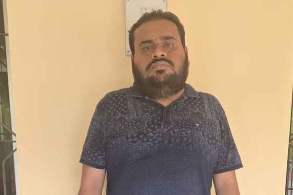 क्रिकेट में चयन के नाम पर 1 करोड़ की ठगी, आरोपी गिरफ्तार क्रिकेट