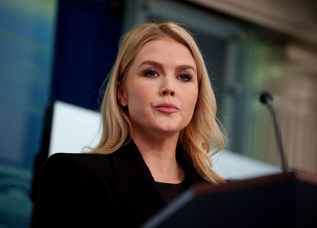 ट्रंप ने खारिज की ईरान की 10 मांगें, व्हाइट हाउस बोला- प्रस्ताव कूड़ेदान में फेंक दिया गया White House Press Secretary Karoline Leavitt